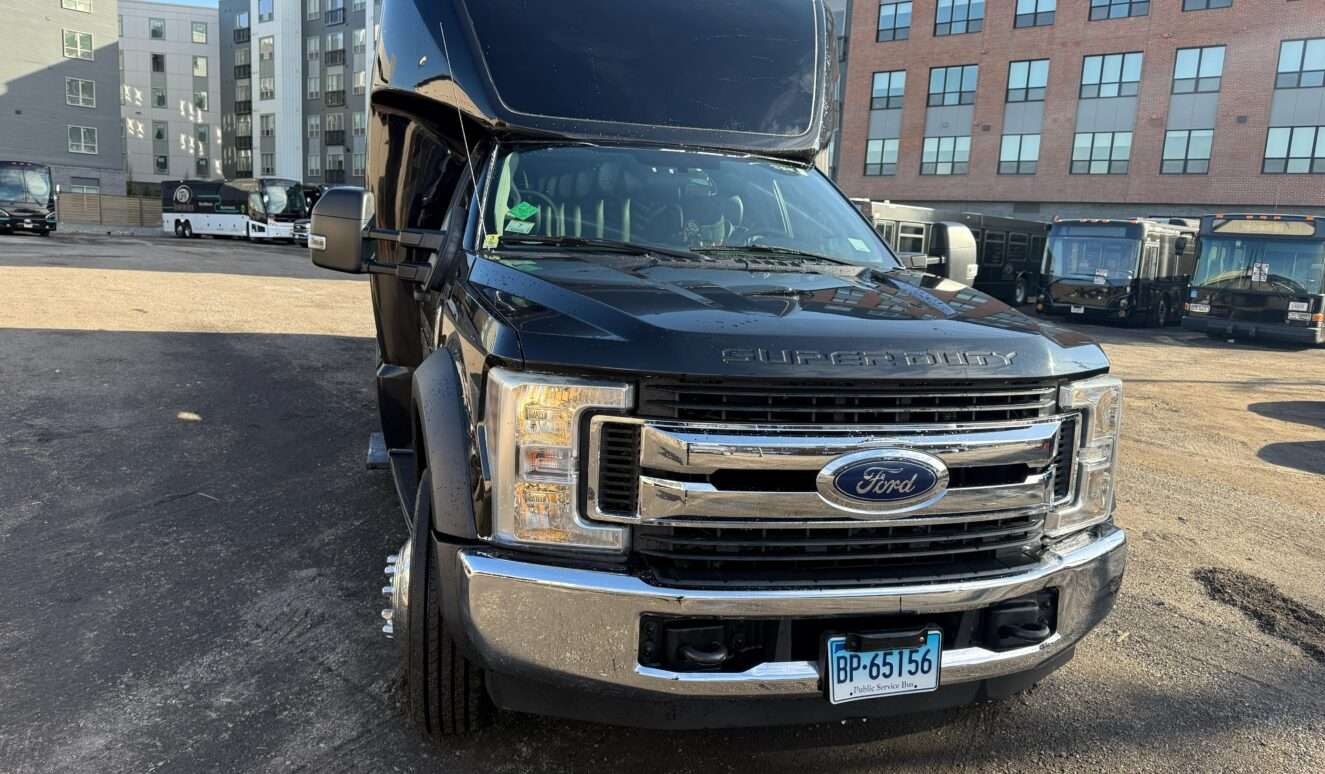 2019 Ford F550 – 1935
