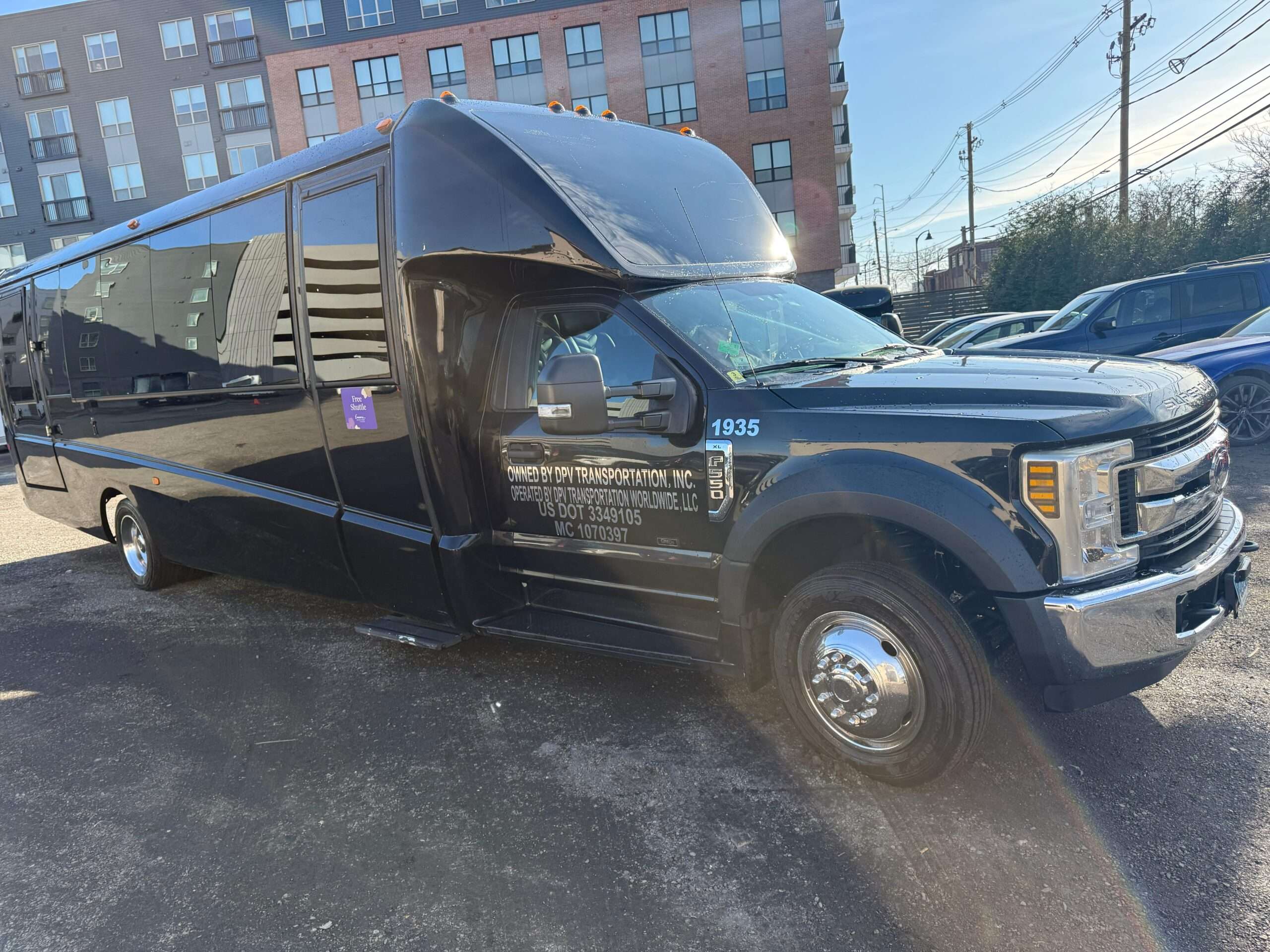 2019 Ford F550 – 1935