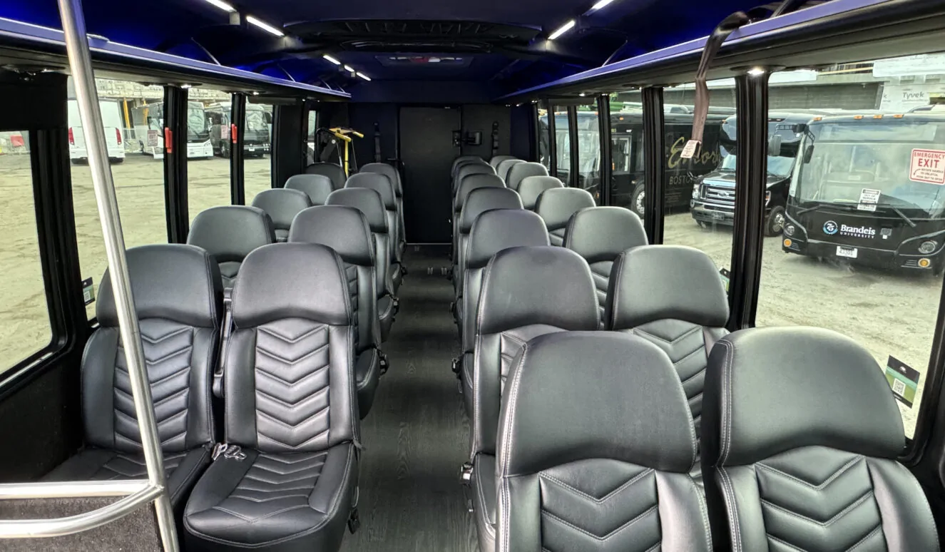 2019 Ford F-550 Super Duty Mini Bus