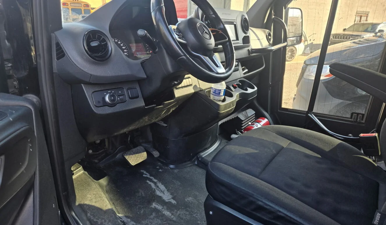 2019 Mercedes-Benz Sprinter Van – 14 Passenger – Diesel | 62