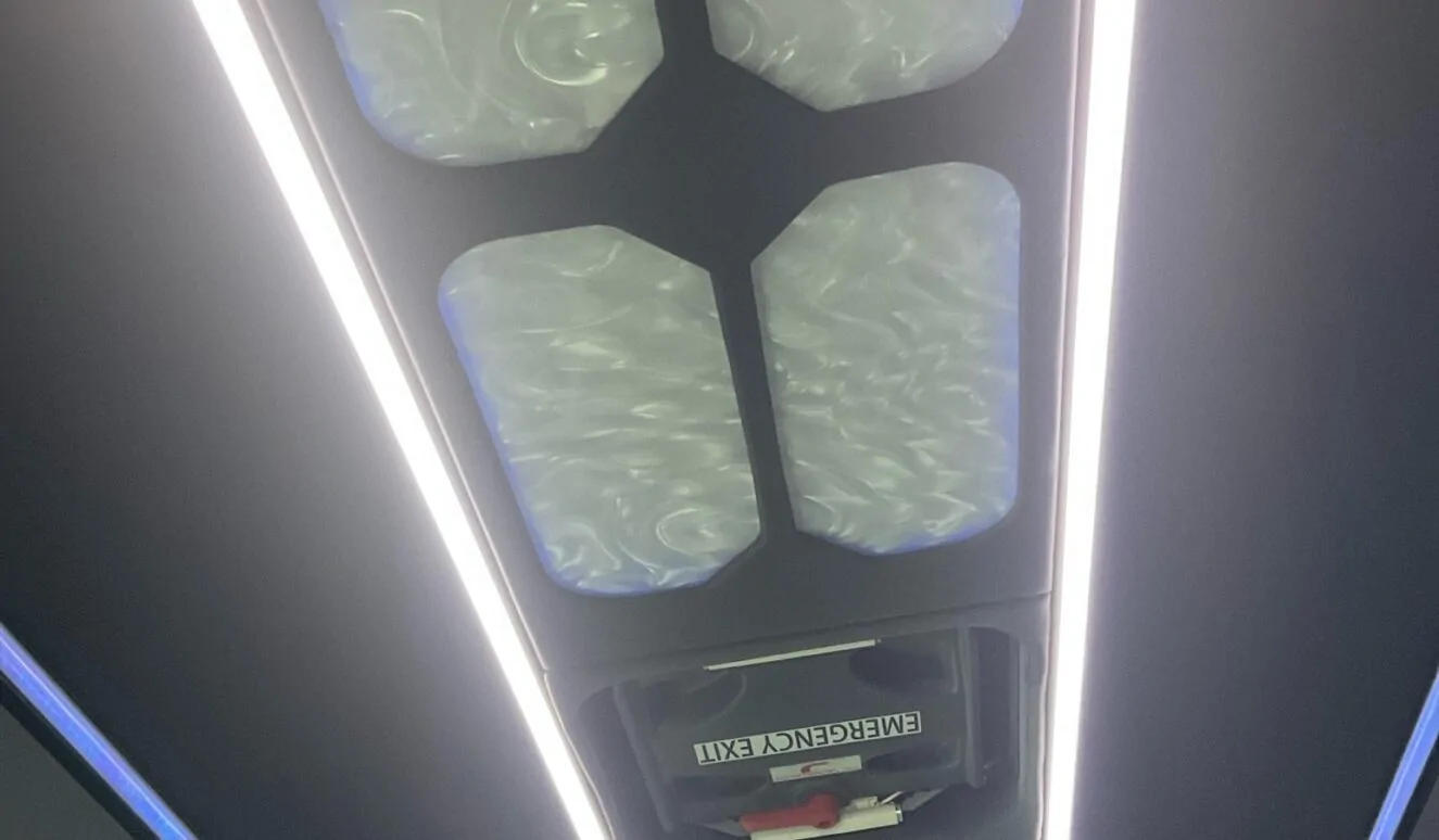 2019 Mercedes-Benz Sprinter Van – 14 Passenger – Diesel | 62