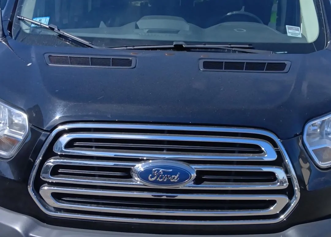 2019 Ford Transit Van – 13 Passenger | 23